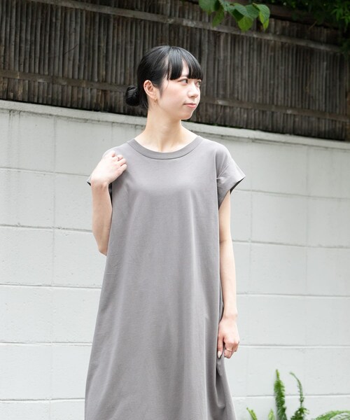 EKAL(エカル)の「製品染カットワンピース(ワンピース・レディース・ブラック/グレー/キャメル・One)」の15枚目の写真