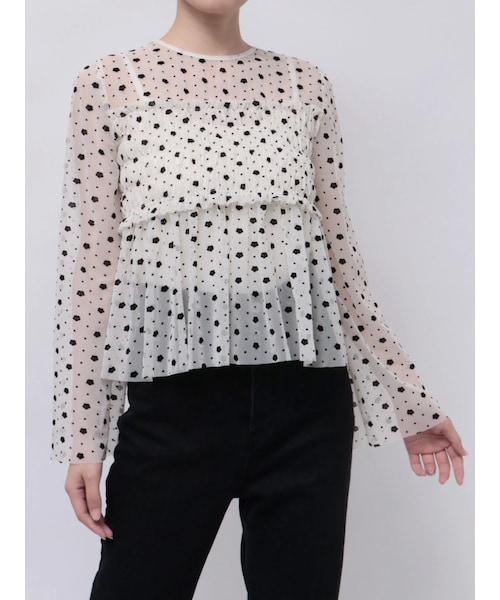 MERCURYDUO(マーキュリーデュオ)の「【MARY QUANTコラボ】フロッキープリントシャーリングカットソー(Tシャツ/カットソー・レディース・オフホワイト/ブラック/アイスブルー・F)」の2枚目の写真