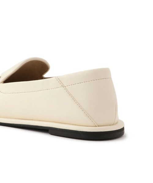 ADAM ET ROPE'(アダムエロペ)の「ミニマルデザインローファー(ローファー・レディース・ブラック/オフホワイト・23.0/23.5/24.0/24.5)」の22枚目の写真