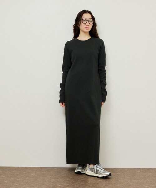 ADAM ET ROPE'（アダムエロペ）の「BOTANICAL DYED  DRESS（ワンピース・レディース・チャコール/キナリ/ラベンダー・1/2）」の8枚目の写真