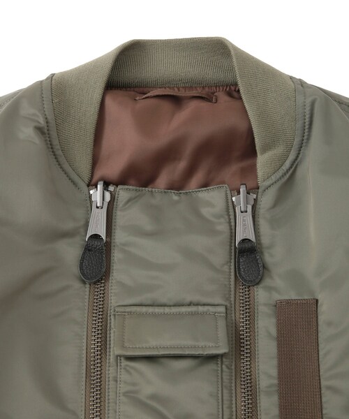 ADAM ET ROPE'（アダムエロペ）の「【BAL/バル】SPIEWAK DOUBLE ZIP BOMBER JACKET（MA-1・メンズ・ブラック/カーキ・2/3）」の8枚目の写真