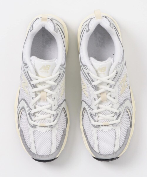 URBAN RESEARCH DOORS(アーバンリサーチドアーズ)の「NEW BALANCE U530ESB(スニーカー・メンズ・SILVER・26/26.5/27/27.5/28/28.5/29)」の4枚目の写真