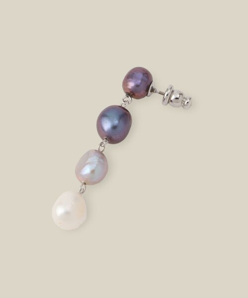 ROPE'(ロペ)の「グラデーションパールピアス(ピアス(両耳用)・レディース・ブルー系・F)」の5枚目の写真