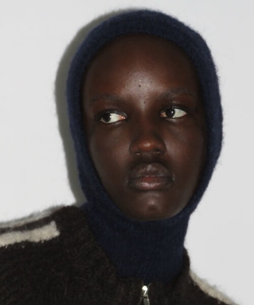 URBAN RESEARCH（アーバンリサーチ）の「paloma wool　BUTTONS ANGELS（ニットキャップ/ビーニー・レディース・Grey/Khaki/Navy/Brown・FREE）」の5枚目の写真