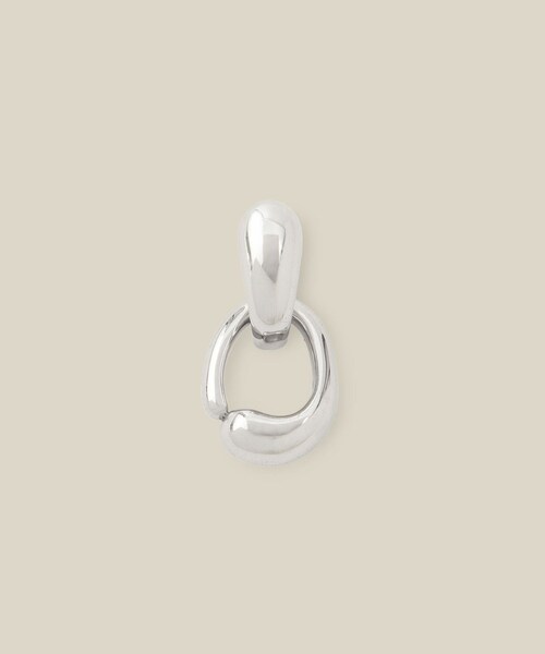 ROPE'(ロペ)の「2WAYムアリングモチーフピアス(ピアス(両耳用)・レディース・ゴールド/シルバー・F)」の5枚目の写真