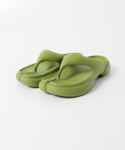 URBAN RESEARCH(アーバンリサーチ)の「Paes NEW FLIPFLOP(サンダル・レディース・BLACK/OLIVE・23/24/25)」の2枚目の写真