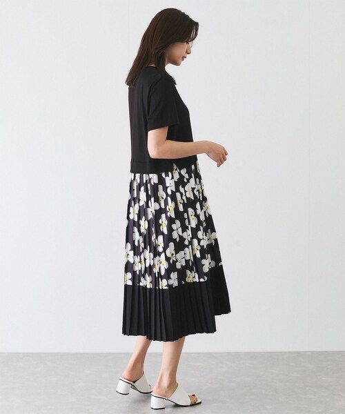 Jayro（ジャイロ）の「花柄ドッキング半袖ワンピース（ワンピース・レディース・ブラック系・F）」の6枚目の写真