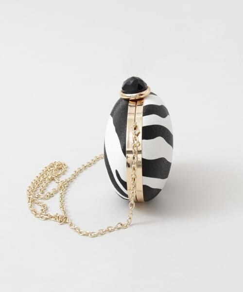 RODE SKO（ロデスコ）の「LISA ゼブララウンドパーティバッグ（クラッチバッグ・レディース・ZEBRA・-）」の8枚目の写真