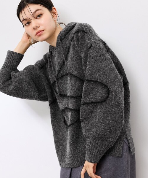 ROPE' PICNIC(ロペピクニック)の「コードリンキングニットフーディ(パーカー・レディース・チャコール/ベージュ・F)」の9枚目の写真