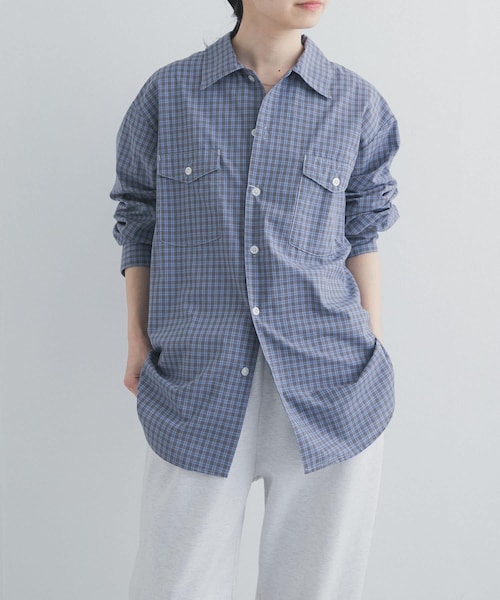 URBAN RESEARCH DOORS（アーバンリサーチドアーズ）の「SMITH　BROOKLYN WORK SHIRTS（シャツ/ブラウス・レディース・OLIVE/BLUE/GREY・S）」の20枚目の写真