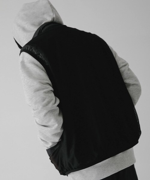 URBAN RESEARCH（アーバンリサーチ）の「DAIWA PIER39　REVERSIBLE WIND SHIELD VEST（テーラードジャケット・メンズ・NAVY/BLACK/BEIGE・S/M/L/XL）」の6枚目の写真