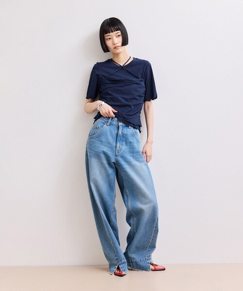 ADAM ET ROPE'(アダムエロペ)の「【WEB限定】ベアトップレイヤードカットソー(Tシャツ/カットソー・レディース・ホワイト/ダークブラウン/ネイビー・F)」の5枚目の写真