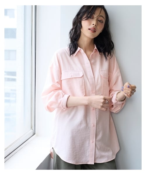 nissen（ニッセン）の「【美極シャツ】ダブルポケットニューノーマルシャツ＜大きいサイズ有＞（シャツ/ブラウス・レディース・チャコール/オフベージュ/サーモンピンク/サックス/モカブラウン/イエロー・S/M/L/LL/3L/4L/5L/6L/8L/10L/【不要1】）」の11枚目の写真