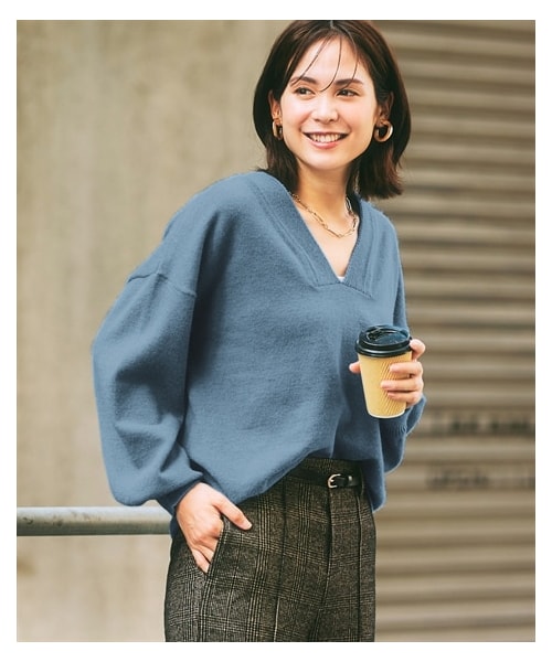 nissen（ニッセン）の「深Vネックニットトップス（ニット/セーター・レディース・ライトベージュ杢/ブルー/チャコールグレー杢/グリーン・L/LL/S/M）」の11枚目の写真