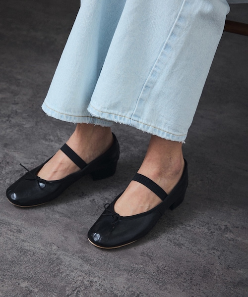 ADAM ET ROPE'（アダムエロペ）の「【porselli（ポルセリ）】ストラップバレエヒール（バレエシューズ・レディース・ブラック/ベージュ系・36/37/38/39）」の2枚目の写真