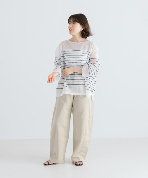 URBAN RESEARCH（アーバンリサーチ）の「ボートネックシアーニット（ニット/セーター・レディース・ORANGE/WHTxD.NAVY/NAVYxOFF・FREE）」の14枚目の写真