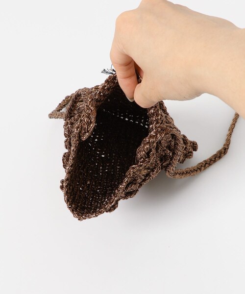 URBAN RESEARCH DOORS（アーバンリサーチドアーズ）の「メタリックヤーンショルダーバッグ（ショルダーバッグ・レディース・BLACK/BRONZE・one）」の17枚目の写真