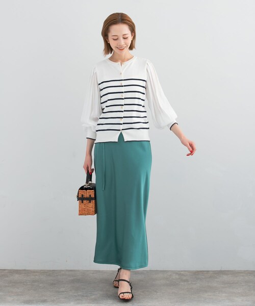 URBAN RESEARCH ROSSO（アーバンリサーチロッソ）の「リップルサテンスカート（スカート・レディース・ivory/emerald・36/38）」の15枚目の写真