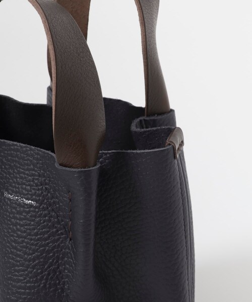 URBAN RESEARCH(アーバンリサーチ)の「Hender Scheme PIANO BAG SMALL(トートバッグ・メンズ・BLACK/TAUPE/NAVY/BORDEAUX・Free)」の14枚目の写真