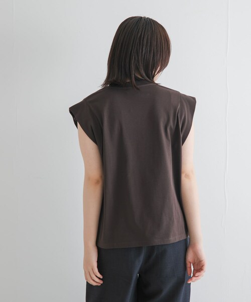 EKAL（エカル）の「T/Cプレーティング天竺フリルTシャツ（Tシャツ/カットソー・レディース・ライトグレージュ/アプリコット/Dブラウン・one）」の21枚目の写真