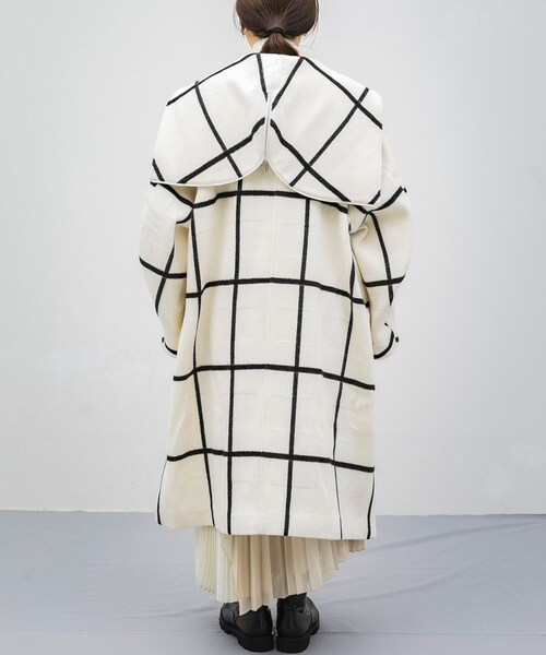 URBAN RESEARCH（アーバンリサーチ）の「rito structure　GRID-PATTERN DUFFLE COAT（ダッフルコート・レディース・CGY/WHT・2）」の5枚目の写真
