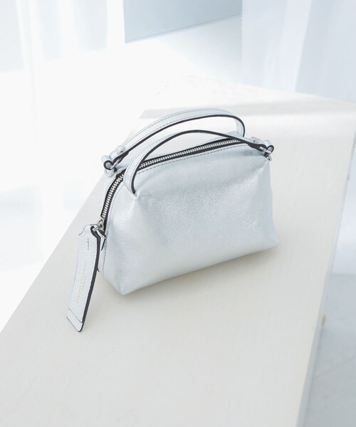 URBAN RESEARCH ROSSO（アーバンリサーチロッソ）の「GIANNI CHIARINI　ALIFA（ショルダーバッグ・レディース・ARGENTO・-）」の2枚目の写真
