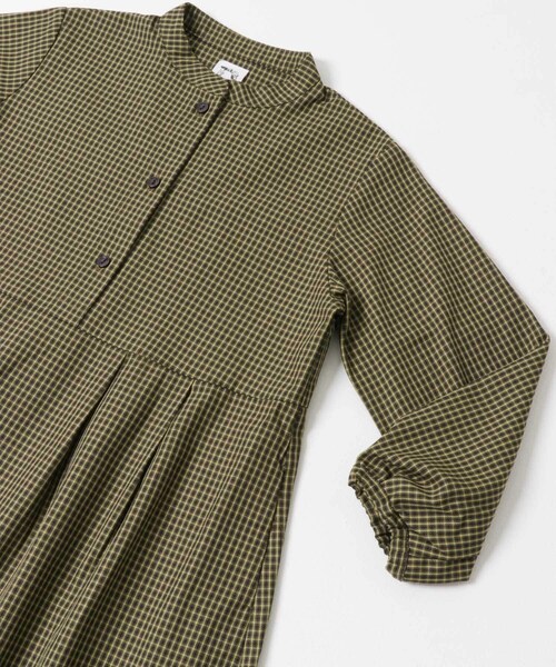 URBAN RESEARCH DOORS（アーバンリサーチドアーズ）の「『親子リンク』『UR TECH』チェック柄ワンピース(KIDS)（ワンピース・キッズ・BROWN/NAVY・105/120/135）」の12枚目の写真