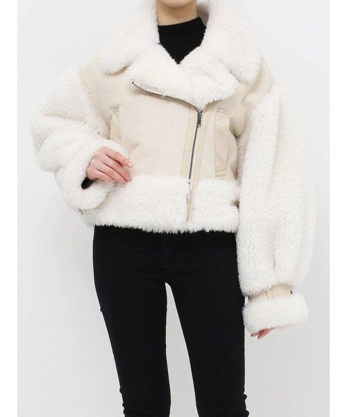 MURUA（ムルーア）の「ボアスリーブフェイクムートン（ムートン