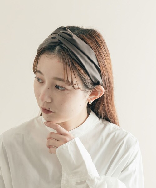 SMELLY（スメリー）の「エコレザーワイヤーヘアターバン（ヘアバンド・レディース・BLK/BRN・-）」の8枚目の写真