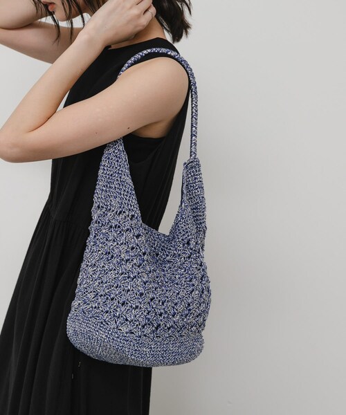 SENSE OF PLACE by URBAN RESEARCH(センスオブプレイスバイアーバンリサーチ)の「メタリックヤーンバッグ(かごバッグ・レディース・SILVER/NAVY/BROWN/MIX・One)」の2枚目の写真