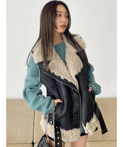 EMODA（エモダ）の「フェイクムートンロングベスト（ベスト・レディース・グレー/ブラック/ブラウン/ライトミックス・F）」の9枚目の写真