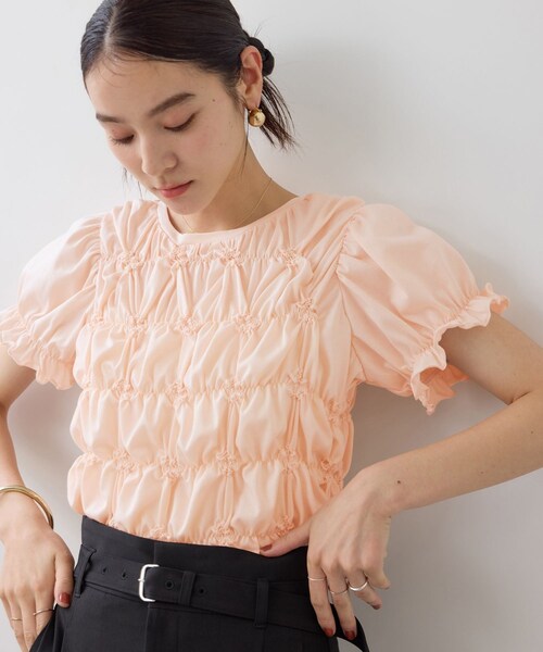 VIS(ビス)の「ドット&無地アソート シャーリングデザインカットソー(Tシャツ/カットソー・レディース・ブラック/キナリ/ピンク・F)」の3枚目の写真
