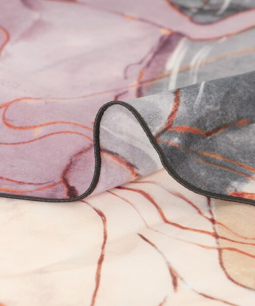 URBAN RESEARCH(アーバンリサーチ)の「LEMAIRE AQUAREL IRREGULIE SCARF(バンダナ/スカーフ・レディース・MULTI・-)」の5枚目の写真