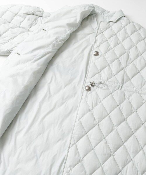 THE GOODLAND MARKET(ザグッドランドマーケット)の「『別注』KWD×ザ グッドランド マーケット GREEN DOWN QUILTING JACKET(その他アウター・レディース・BLACK/OFF WHITE・FREE)」の19枚目の写真