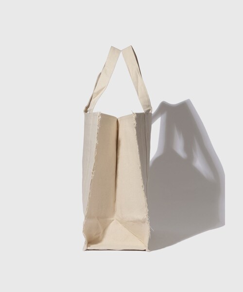 ADAM ET ROPE'（アダムエロペ）の「【Toogood/トゥーグッド】THE HANDYMAN BAG（トートバッグ・メンズ・キナリ・F）」の16枚目の写真
