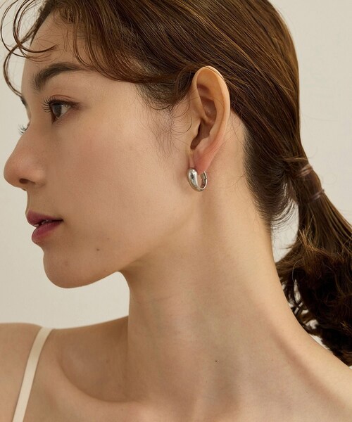 ROPE'(ロペ)の「2WAYムアリングモチーフピアス(ピアス(両耳用)・レディース・ゴールド/シルバー・F)」の4枚目の写真