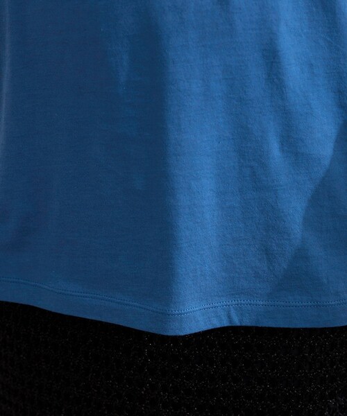 ROPE'（ロペ）の「ツイストフレンチスリーブTシャツ（Tシャツ/カットソー・レディース・ブラック/ホワイト/ブルー・F）」の22枚目の写真