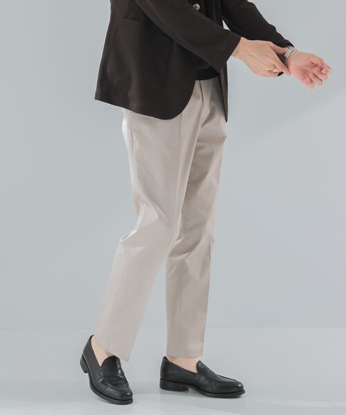 URBAN RESEARCH DOORS(アーバンリサーチドアーズ)の「LIFE STYLE TAILOR ストレッチコットンパンツ(スラックス・メンズ・CHARCOAL/GREIGE・44/46/48/50)」の19枚目の写真