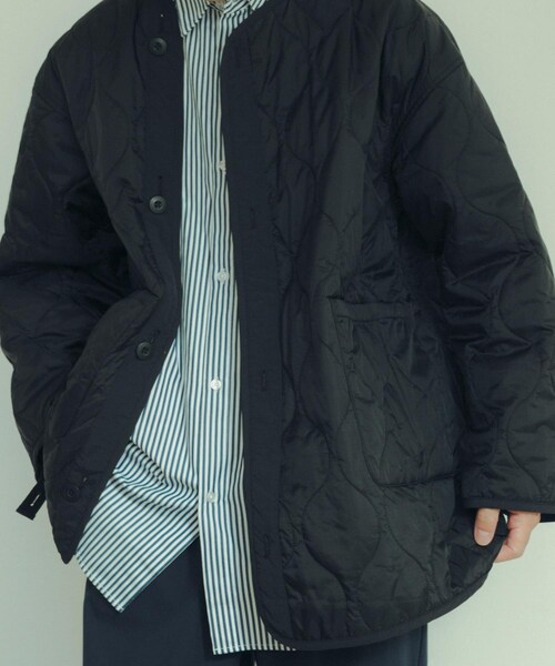ITEMS URBANRESEARCH(アイテムズ アーバンリサーチ)の「中綿ライナー付 フードレスショートモッズ(モッズコート・メンズ・KHK/BLK・M/L)」の17枚目の写真