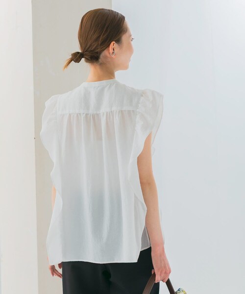 URBAN RESEARCH ROSSO（アーバンリサーチロッソ）の「フリルブラウス（シャツ/ブラウス・レディース・bk print/off/sax・FREE）」の7枚目の写真