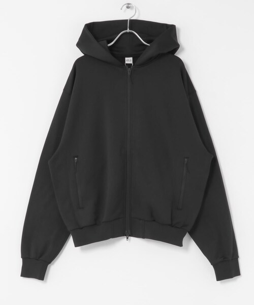 URBAN RESEARCH（アーバンリサーチ）の「ES.1　Power Stretch Hoodie（パーカー・メンズ・gray/black・M/L/XL）」の5枚目の写真