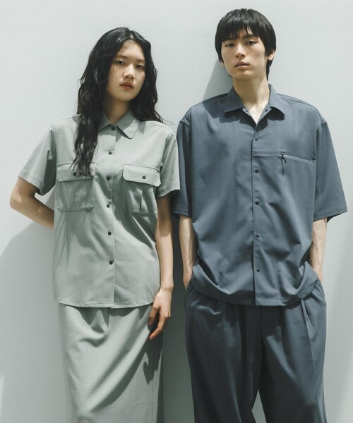 EKAL（エカル）の「『UVカット/静電気防止/イージーケア』SMOOTH WOOLY LIKE サファリシャツ（シャツ/ブラウス・レディース・ライトグレー/チャコール/ネイビー・One）」の16枚目の写真