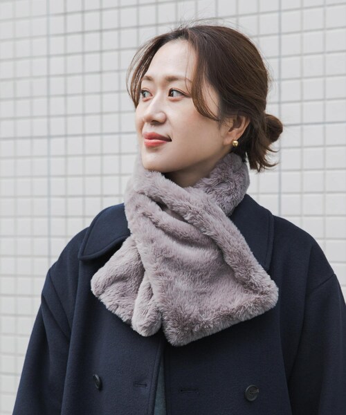 URBAN RESEARCH DOORS(アーバンリサーチドアーズ)の「エコファーティペット(マフラー・レディース・CREAM/GREIGE/CHARCOAL・one)」の2枚目の写真