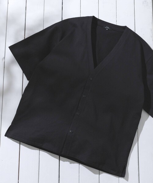 ITEMS URBANRESEARCH(アイテムズ アーバンリサーチ)の「『接触冷感/イージーケア/吸水速乾/撥水/防汚』高機能シアサッカー 半袖カーディガン(楽着シリーズ)(カーディガン/ボレロ・メンズ・BLACK/BEIGE/L.BLUE・M/L)」の13枚目の写真