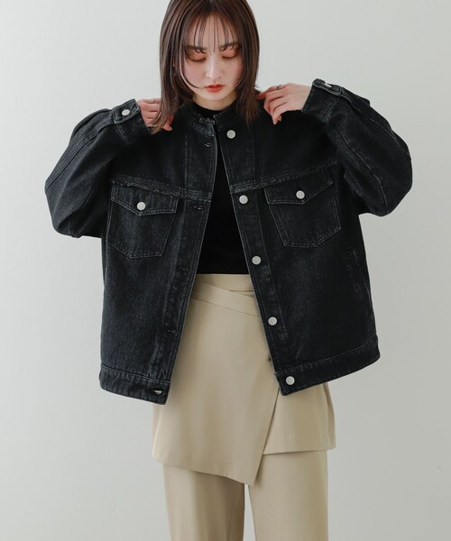 SENSE OF PLACE by URBAN RESEARCH(センスオブプレイスバイアーバンリサーチ)の「ルーズノーカラーデニムジャケット(デニムジャケット・レディース・L.INDIGO/D.INDIGO/BLACK・one)」の5枚目の写真