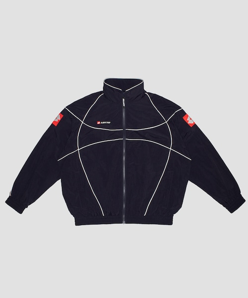 URBAN RESEARCH（アーバンリサーチ）の「LOTTO　LINE NYLON BLOUSON（テーラードジャケット・メンズ・NAVY/BLACK/BLUE・M/L/XL/XXL）」の2枚目の写真