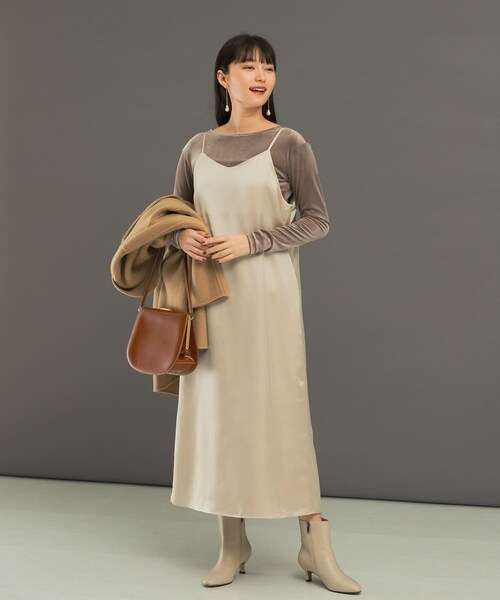 URBAN RESEARCH ROSSO（アーバンリサーチロッソ）の「サテンキャミワンピース（ワンピース・レディース・KHK.BROWN/L.BEIGE/BLUEGRAY・FREE）」の15枚目の写真