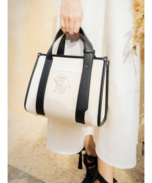 EATME（イートミー）の「ベルトミニショルダーバッグ（ショルダーバッグ・レディース・アイボリー/ブラック/オフホワイト・F）」の17枚目の写真