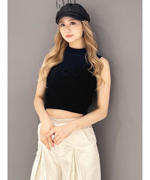 GYDA（ジェイダ）の「NOUSノースリケーブルニットトップス（ニット/セーター・レディース・オフホワイト/ブラック/マスタード・F）」の4枚目の写真