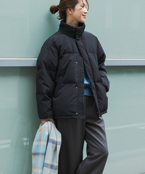 URBAN RESEARCH DOORS（アーバンリサーチドアーズ）の「ミドルダウンジャケット（その他アウター・レディース・IVORY/L.MOCHA/BLACK・M）」の4枚目の写真